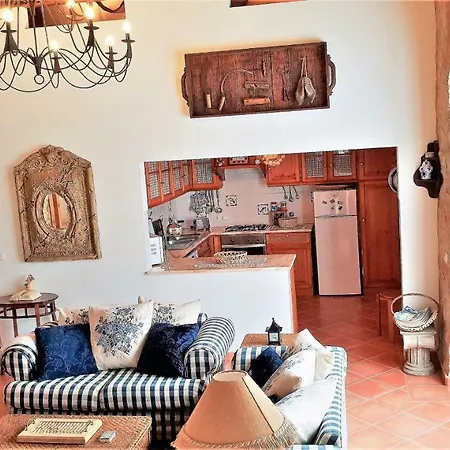 Feriehus Casa Rustica Do Lagar Lamas